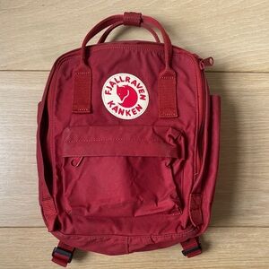 Fjällräven Kånken Mini Backpack - Deep Red
